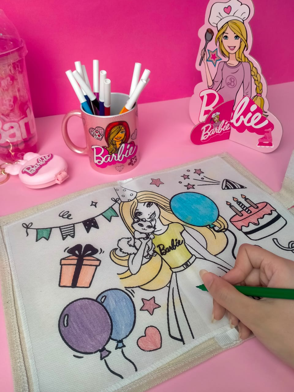 BARBIE WASHABLE COLORING BOOK