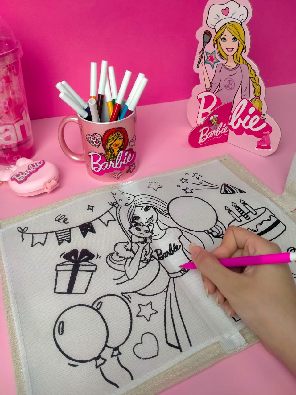 BARBIE WASHABLE COLORING BOOK