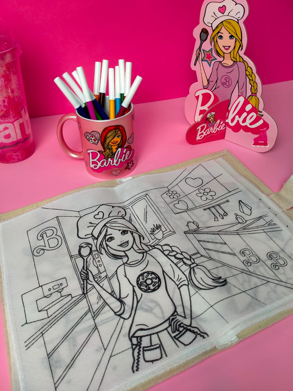 BARBIE WASHABLE COLORING BOOK