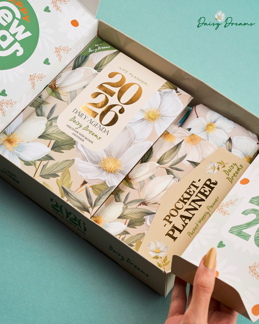 Daisy Dreams Year Gift Box 2026